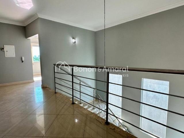Casa para Aluguel com 3 quartos, 280 m² por R$ 7.000