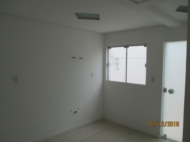 Casa para Aluguel com 3 quartos, 200 m² por R$ 8.500