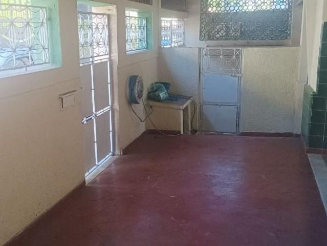 Casa para Aluguel com 3 quartos, 220 m² por R$ 3.500