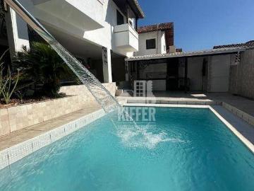 Casa para Aluguel com 3 quartos, 380 m² por R$ 5.200