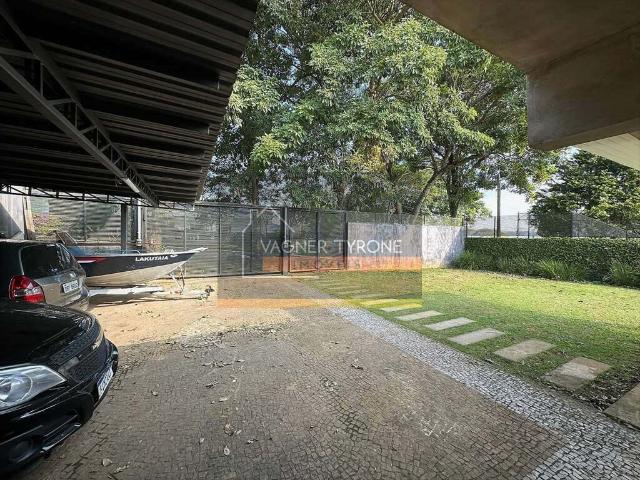 Casa para Aluguel com 3 quartos, 450 m² por R$ 11.179