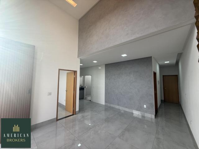 Casa para Aluguel com 3 quartos, 80 m² por R$ 2.800