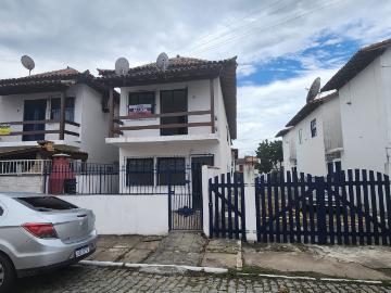 Casa para Aluguel com 3 quartos, 90 m² por R$ 2.300