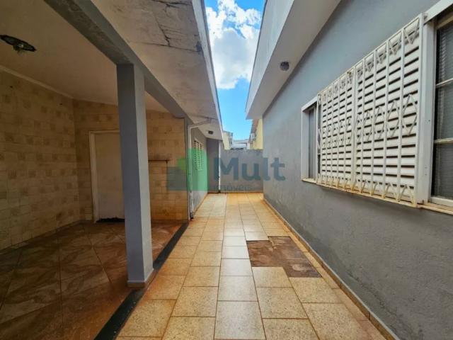 Casa para aluguel com 03 quartos, sendo 01 suíte Sumarezinho, Ribeirão Preto