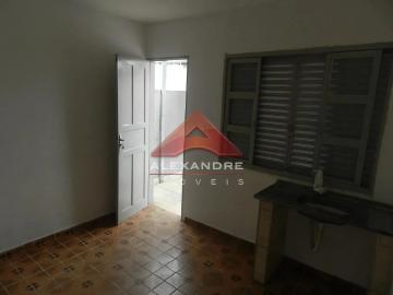 Casa para Aluguel com 1 quartos, 30 m² por R$ 1.000