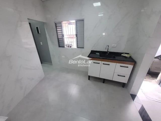 Casa para Aluguel com 1 quartos, 30 m² por R$ 950