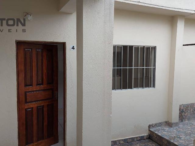 Casa para Aluguel com 1 quartos, 45 m² por R$ 1.000
