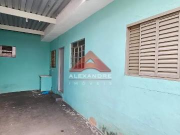 Casa para Aluguel com 1 quartos, 48 m² por R$ 1.300