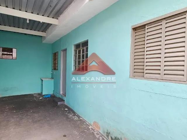 Casa para Aluguel com 1 quartos, 48 m² por R$ 1.300