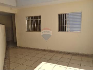 Casa para Aluguel com 1 quartos, 40 m² por R$ 1.100