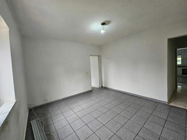 Casa para Aluguel com 1 quartos, 50 m² por R$ 1.650
