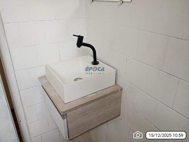 Casa para Aluguel com 1 quartos, 70 m² por R$ 700