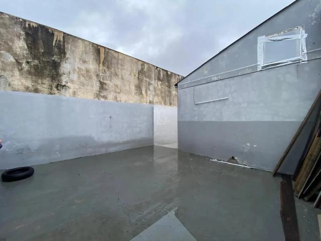 Casa para Aluguel com 2 quartos por R$ 2.600
