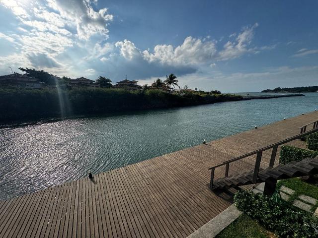 Casa para Aluguel com 2 quartos, 104 m² por R$ 5.500