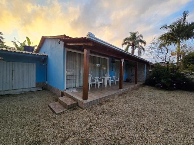 Casa para Aluguel com 2 quartos, 274 m² por R$ 2.860