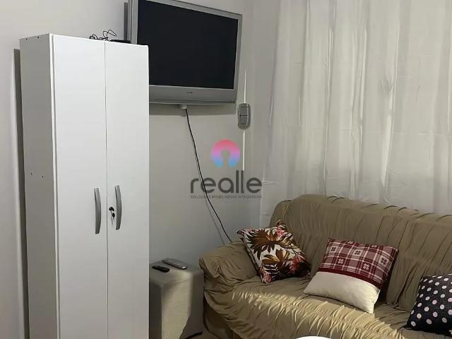 Casa para Aluguel com 2 quartos, 49 m² por R$ 2.000