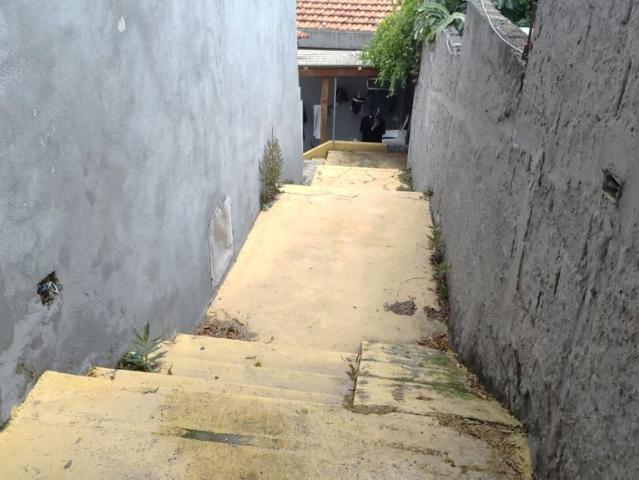 Casa para Aluguel com 2 quartos, 40 m² por R$ 2.000