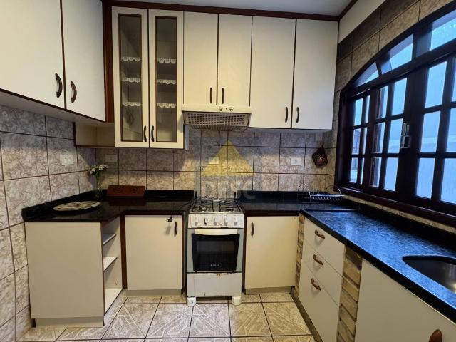 Casa para Aluguel com 2 quartos, 70 m² por R$ 3.500