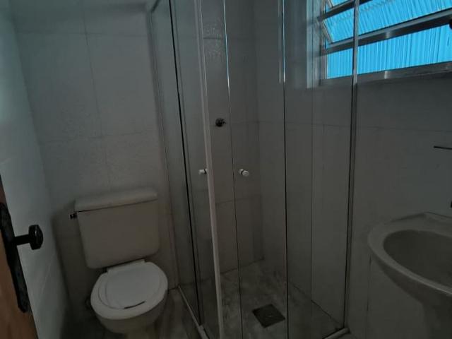 Casa para Aluguel com 2 quartos, 81 m² por R$ 3.800