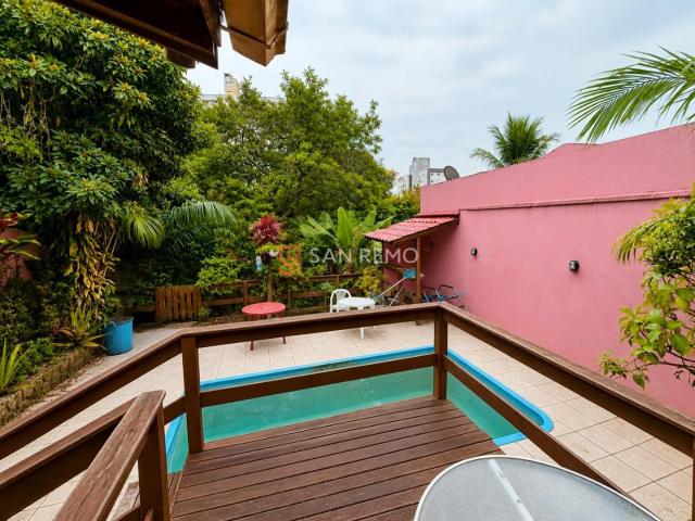 Casa para aluguel com 4 quartos, em Barreiros com 350 m²