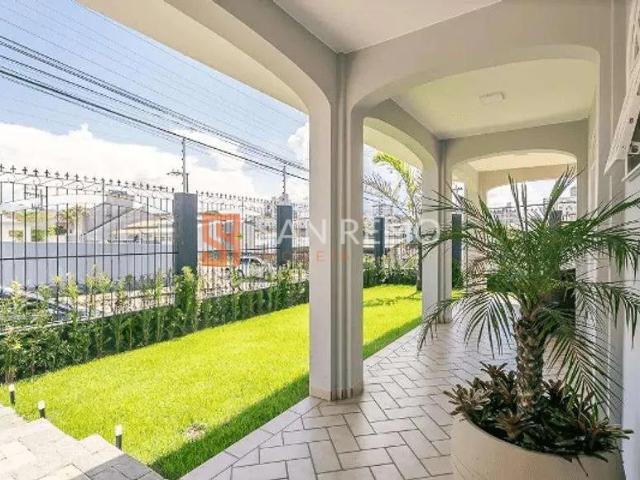 Casa para aluguel com 4 quartos, em Jardim Atlântico com 370 m²