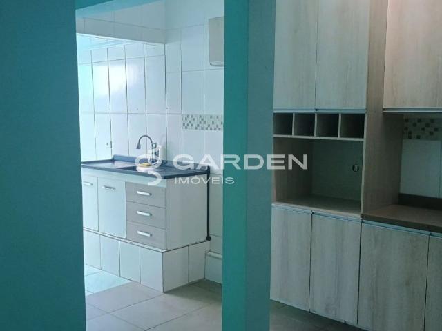 Casa para Aluguel com 4 quartos, 100 m² por R$ 3.300