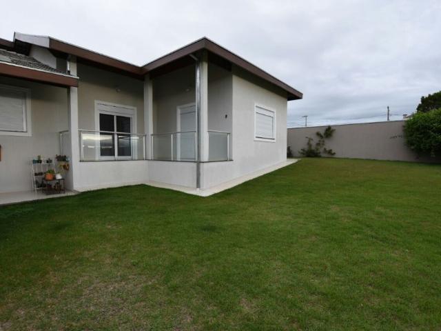 Casa para Aluguel com 4 quartos, 1020 m² por R$ 11.000