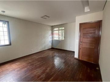 Casa para Aluguel com 4 quartos, 417 m² por R$ 10.000