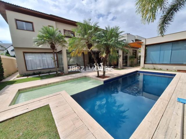 Casa para Aluguel com 4 quartos, 500 m² por R$ 35.000