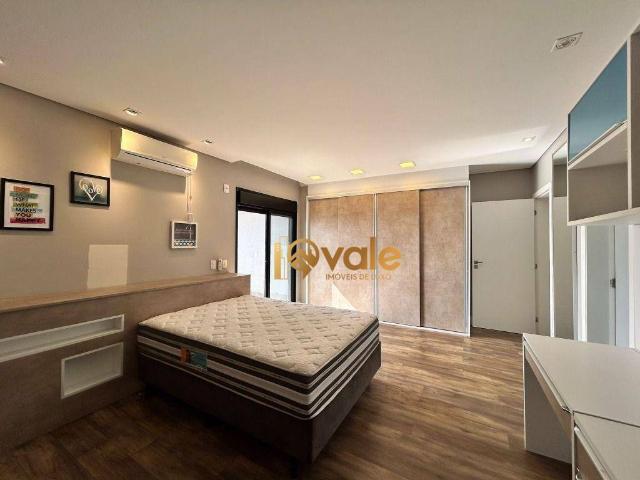 Casa para Aluguel com 5 quartos, 548 m² por R$ 25.000