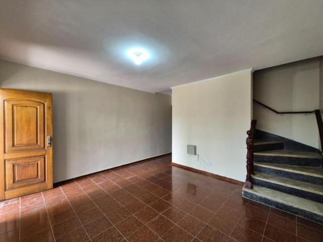 Casa para aluguel na Vila Alto de Santo André