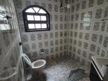 Casa para aluguel, na Água Limpa, reformada, com 3 quartos