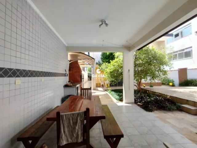 Casa para aluguel no Aparecida em Santos
