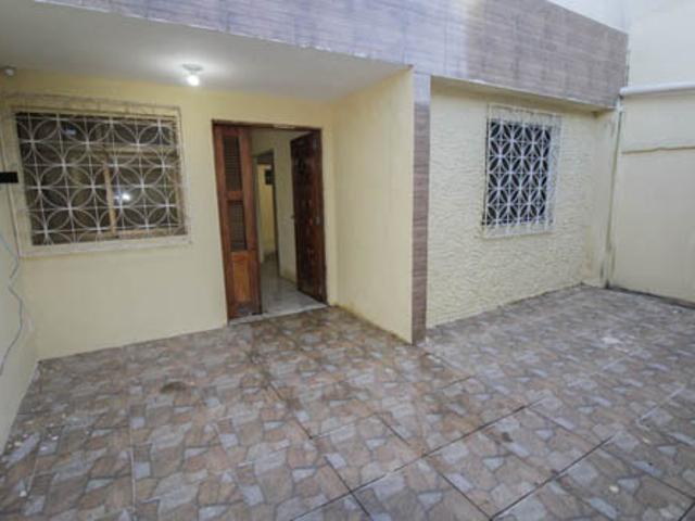 Casa para Aluguel no bairro Álvaro weyne