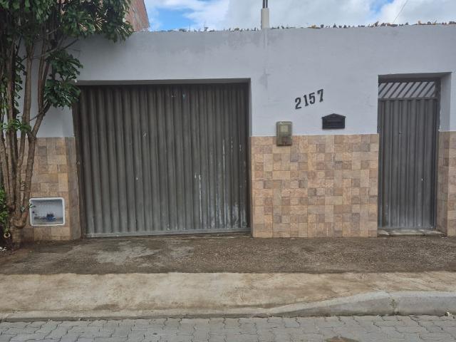 Casa para Aluguel no bairro Siqueira