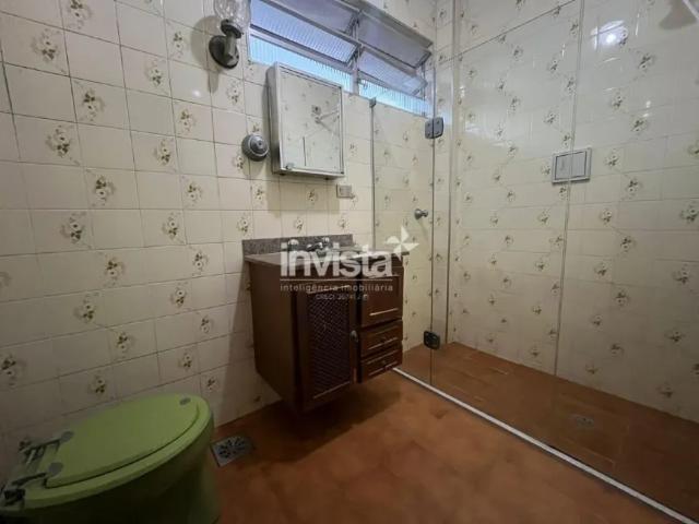 Casa para locação na Ponta da Praia Uma quadra da Praia