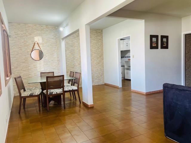Casa para aluguel no Centro de Balneário Rincão