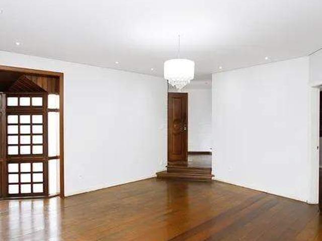 Casa para aluguel no Santa Lúcia
