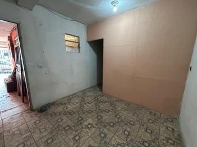 Casa para Aluguel por R$900,00/Mês com 1 dormitório, 1 banheiro e 1 cozinha Jardim das camelias, São paulo / SP