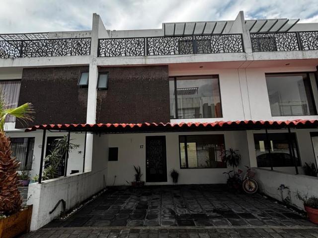 Casa para alquiler en Residencial Sierra Nevada Puebla Cholula de Rivadabia, México