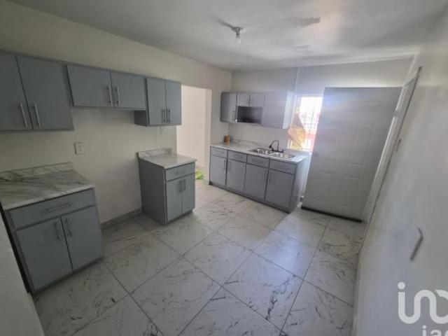 CASA PARA DEPAS A 3 CUADRAS DE LOPEZ COL. NOGALES CD. JUAREZ