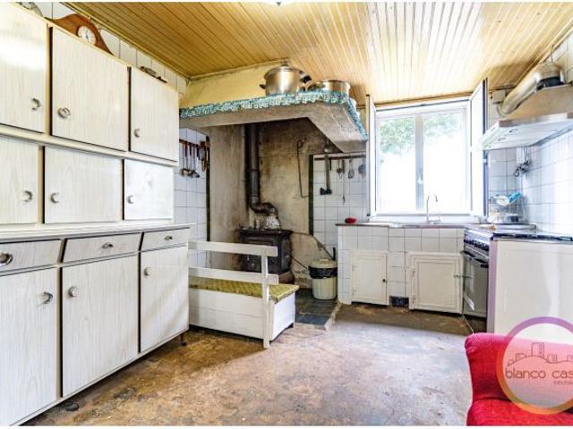 ¡CASA para ENTRAR a VIVIR con 2.147 m2 de TERRENO por SOLO 89.990€! ?