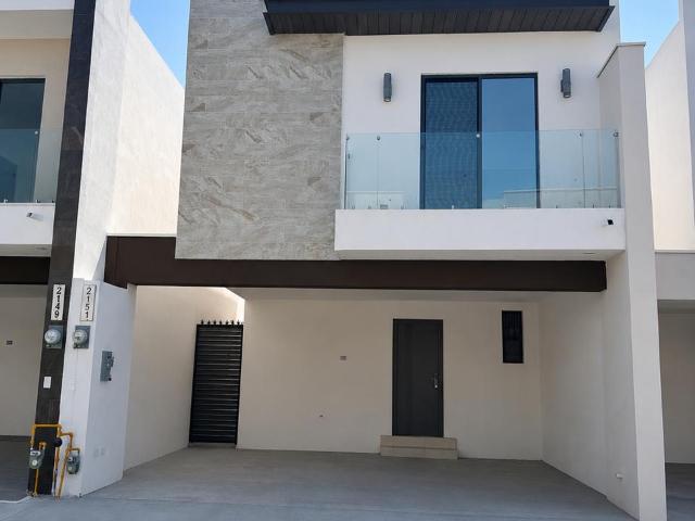 Casa para estrenar en Fontana Residencial Vicentini, Guadalupe, N.L