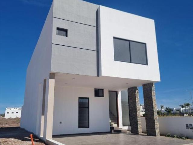 CASA PARA ESTRENAR EN SONTERRA RESIDENCIAL 2