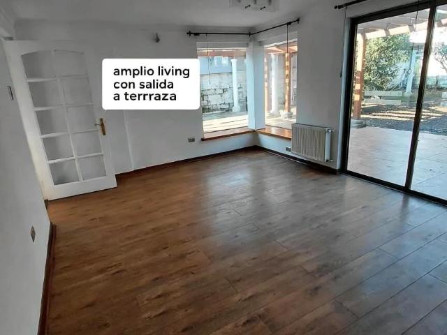 Casa Para Familia Numerosa 5 Dor Muchos Estacionamientos