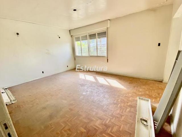 Casa para investimento próximo ao Hospital São Francisco