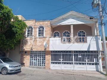 Casa para oficinas Jardines del Moral