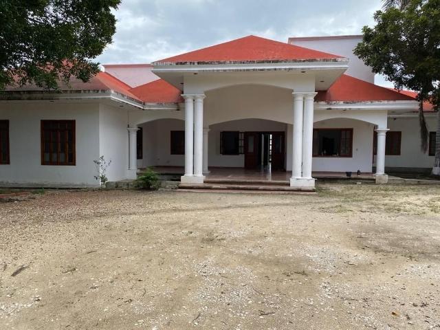 CASA PARA OFICINAS PLAN DE AYALA