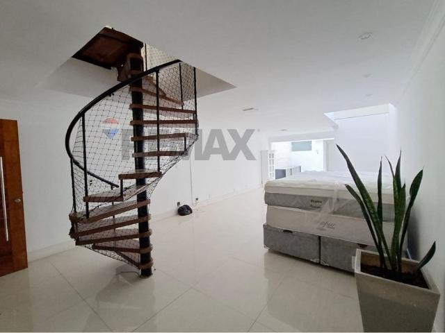 Casa para Locação na Vila Mariana – 194m² | 3 Suítes | 2 Vagas | Próxima ao Parque da Aclimação