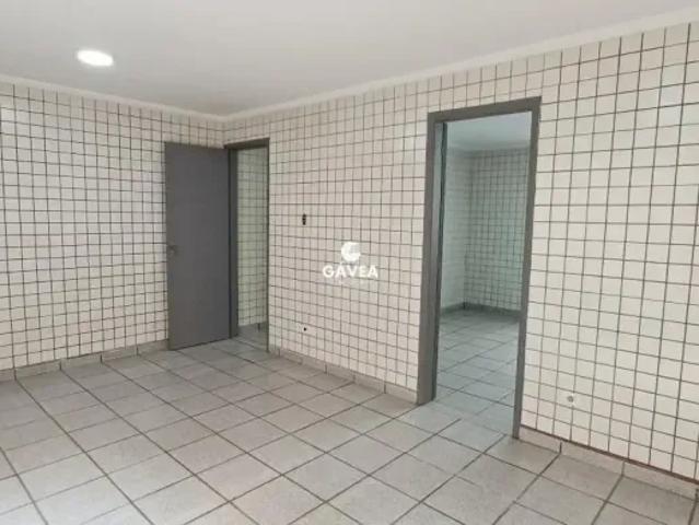Casa para locação no bairro Campo Grande Santos